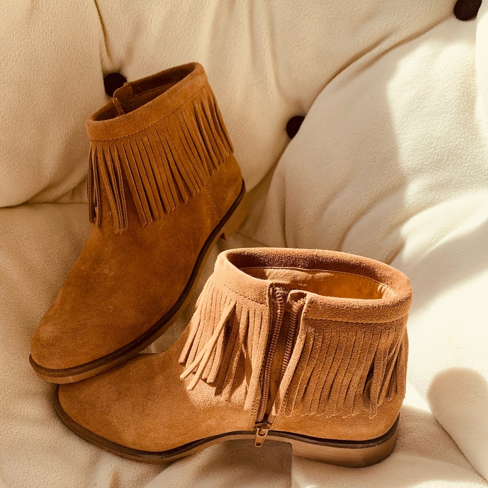 Brand new Lucky Brand women ankle booties size 6.5